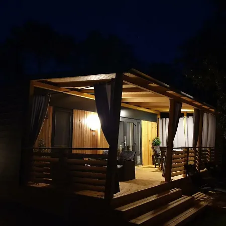 Kamp alanı Mobile Starfish V Camp Soline Biograd Na Moru